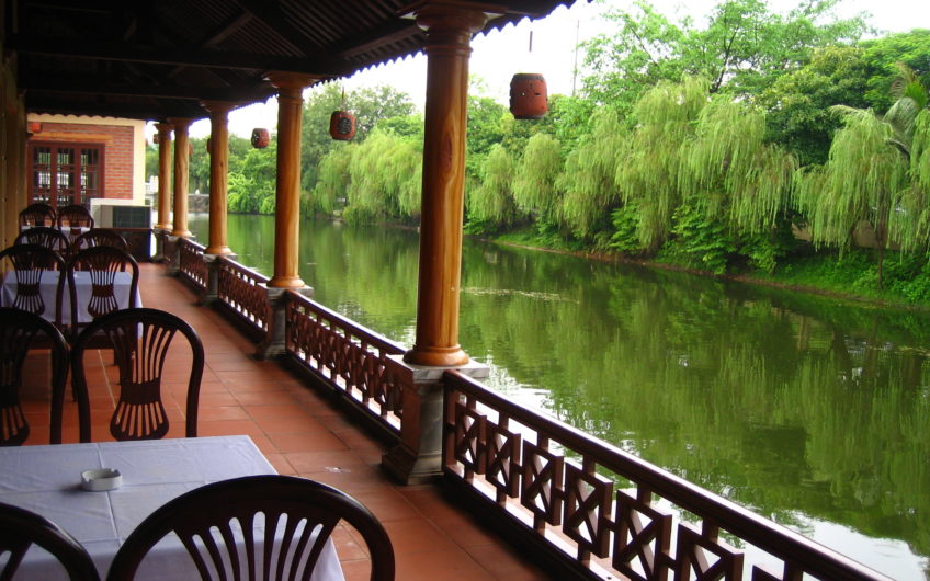 NHÀ HÀNG CUNG ĐÌNH