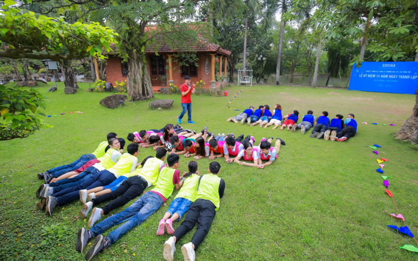 TỔ CHỨC TEAM BUIDING