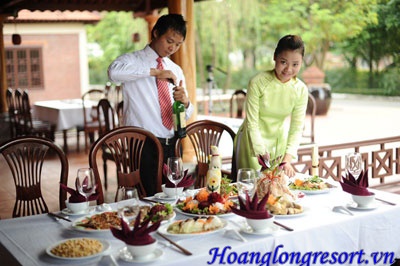 NHÀ HÀNG CUNG ĐÌNH