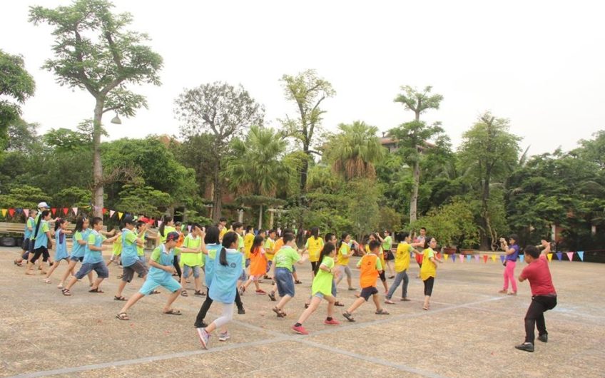 TỔ CHỨC TEAM BUIDING